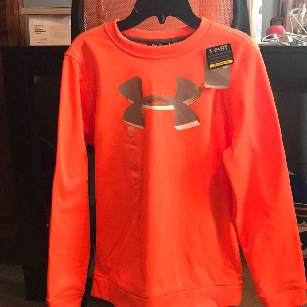 Boys Under Armour sweatshirt - BRAND NEW